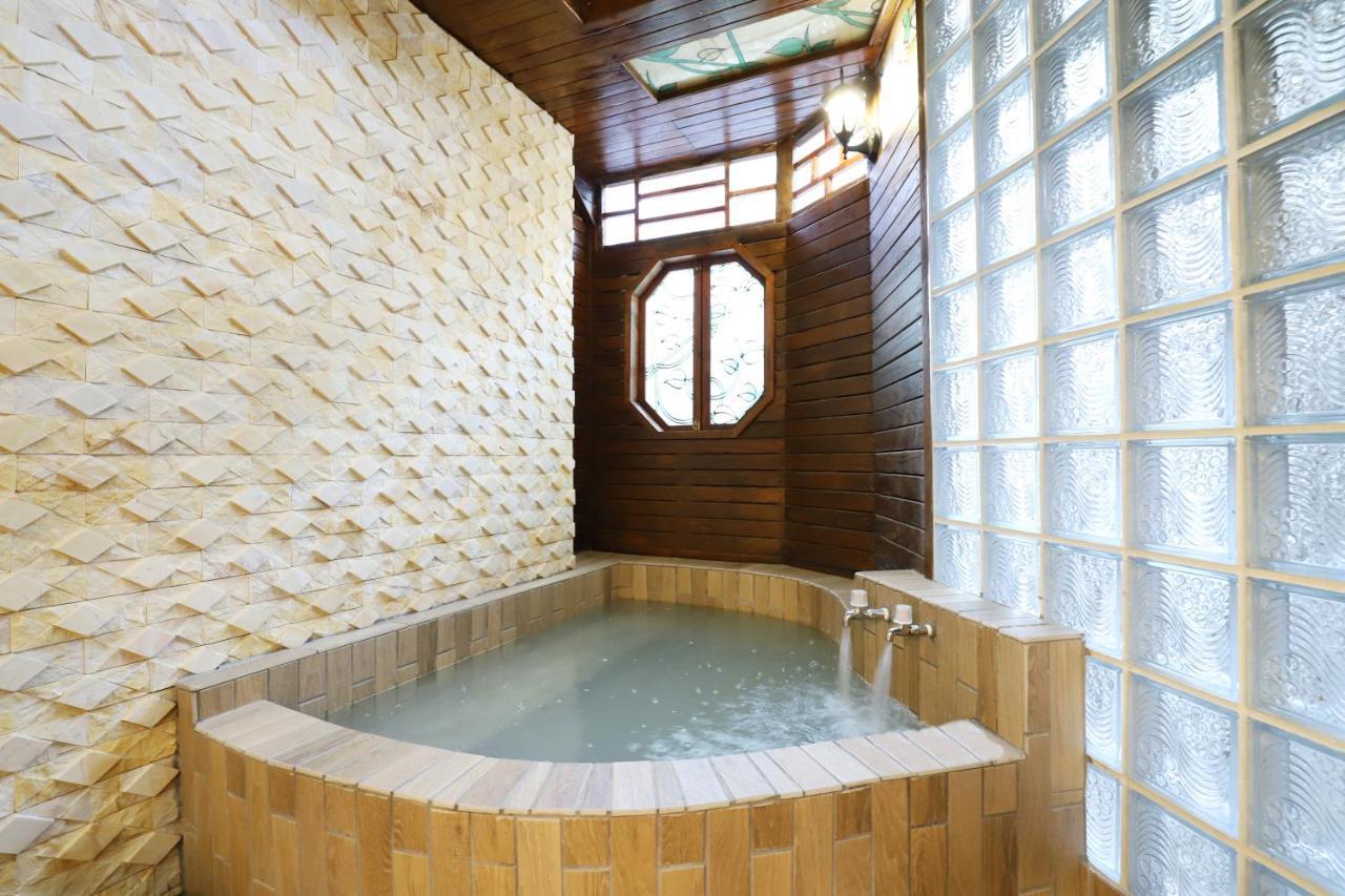Phoenix Pavilion Hot Spring Hotel Taipei Exterior foto